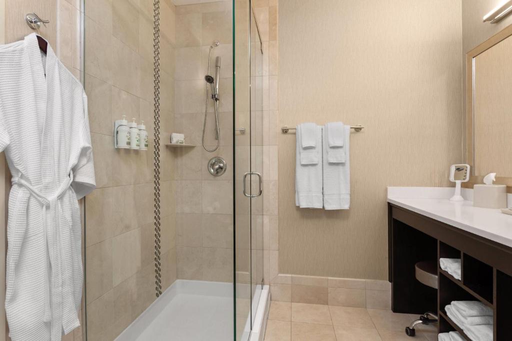 Hawthorn Extended Stay by Wyndham West Palm Beach - 