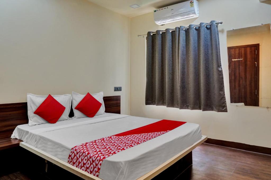 Gallery image of Hotel O Kanha Inn Lodging in Yerandwane