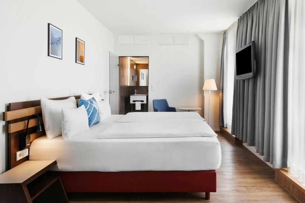 Four Points Flex by Sheraton Vienna Hauptbahnhof - Resim 12