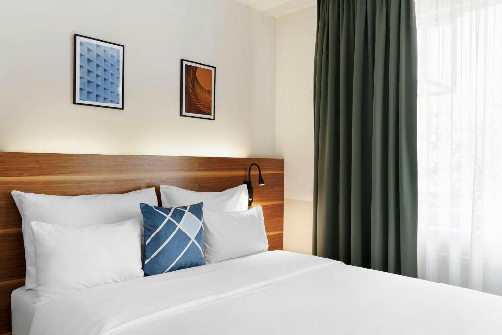 Four Points Flex by Sheraton Vienna Hauptbahnhof - Resim 14