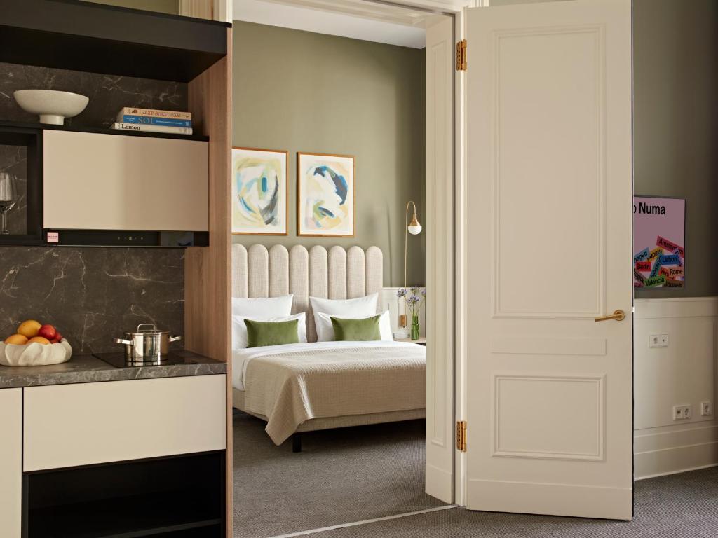 
1 Bedroom Apartment with Sofa Bed
