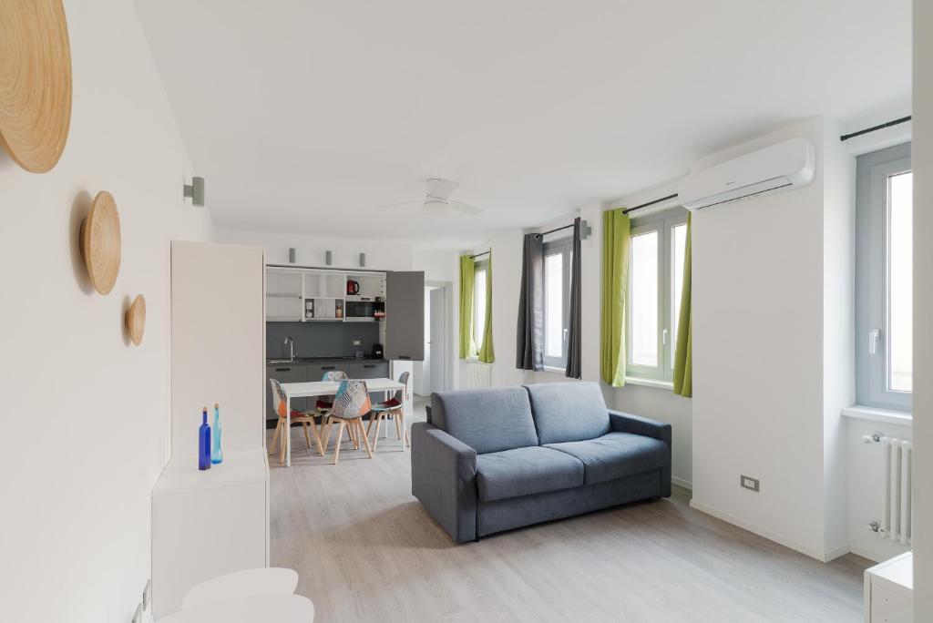 GuestHost - Modern Apartment Milano Precotto