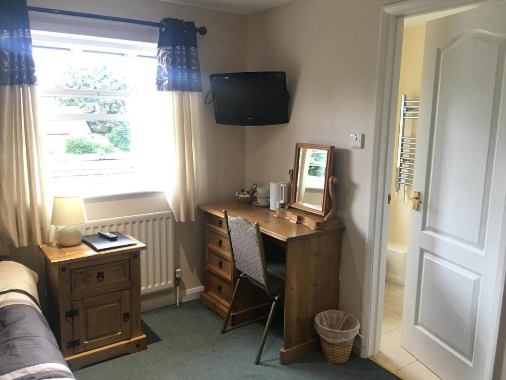 The Half Moon - Standard Twin Room