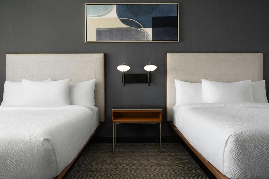 Courtyard Detroit Utica - Double Room With Two Double Beds