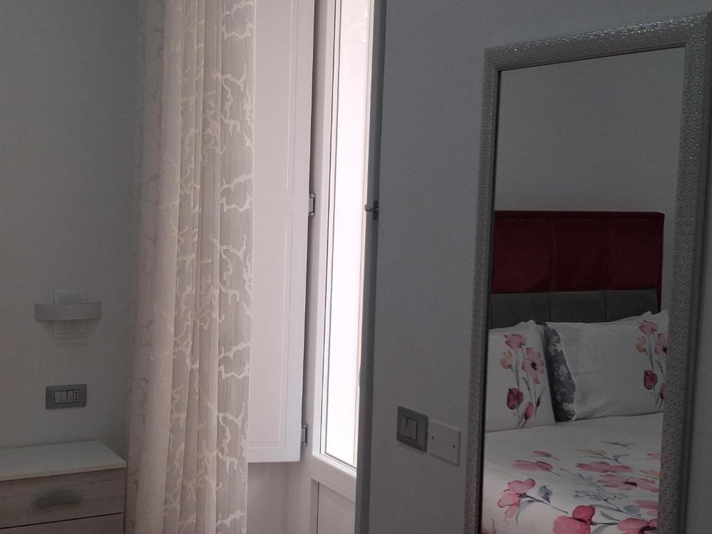 Sotto Castello Living Room - 17