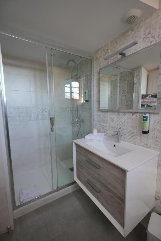 Logis Domaine de Peyrolade - Habitación Doble