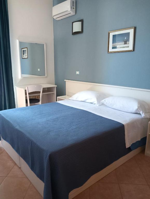 Hotel Club Perla - Economy Double Room