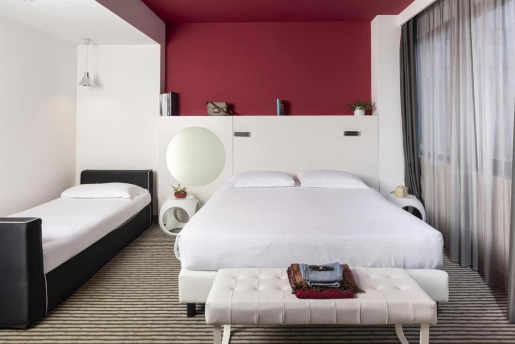 
Superior Triple Room
