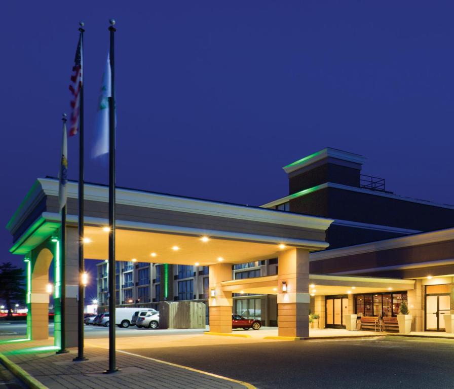 Fotografie z fotogalerie ubytování Days Hotel by Wyndham Toms River Jersey Shore v destinaci Toms River