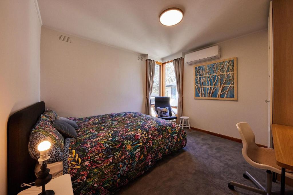 Postel nebo postele na pokoji v ubytování 1B1B Private Studio near Doncaster Westfield