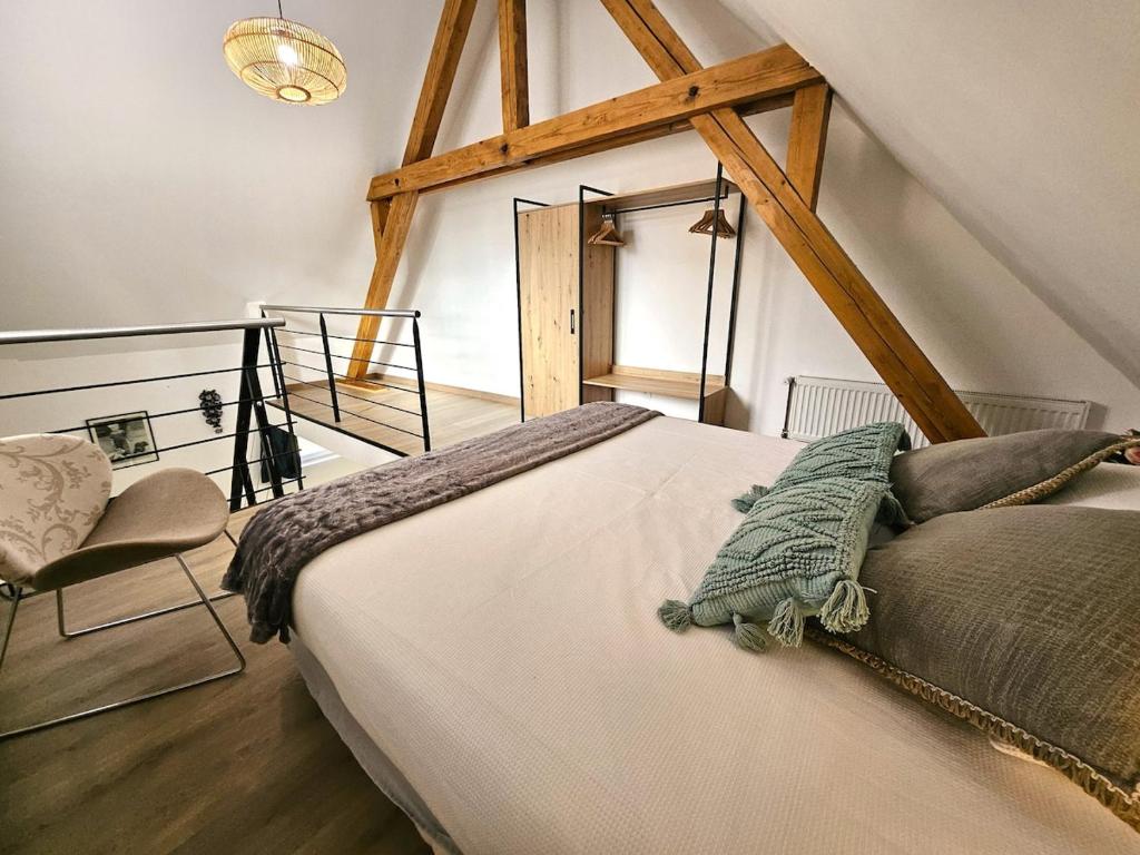 Au veilleur de nuit - Parking privé- Turckheim – photo 2