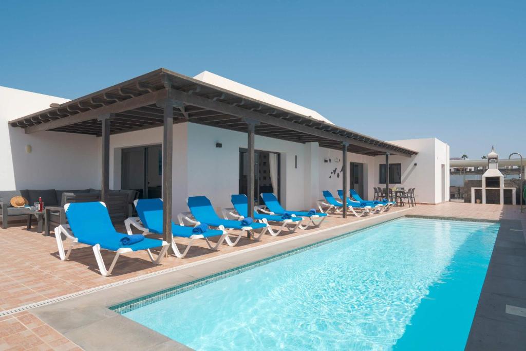 Villa Sapphire by Optima Villas