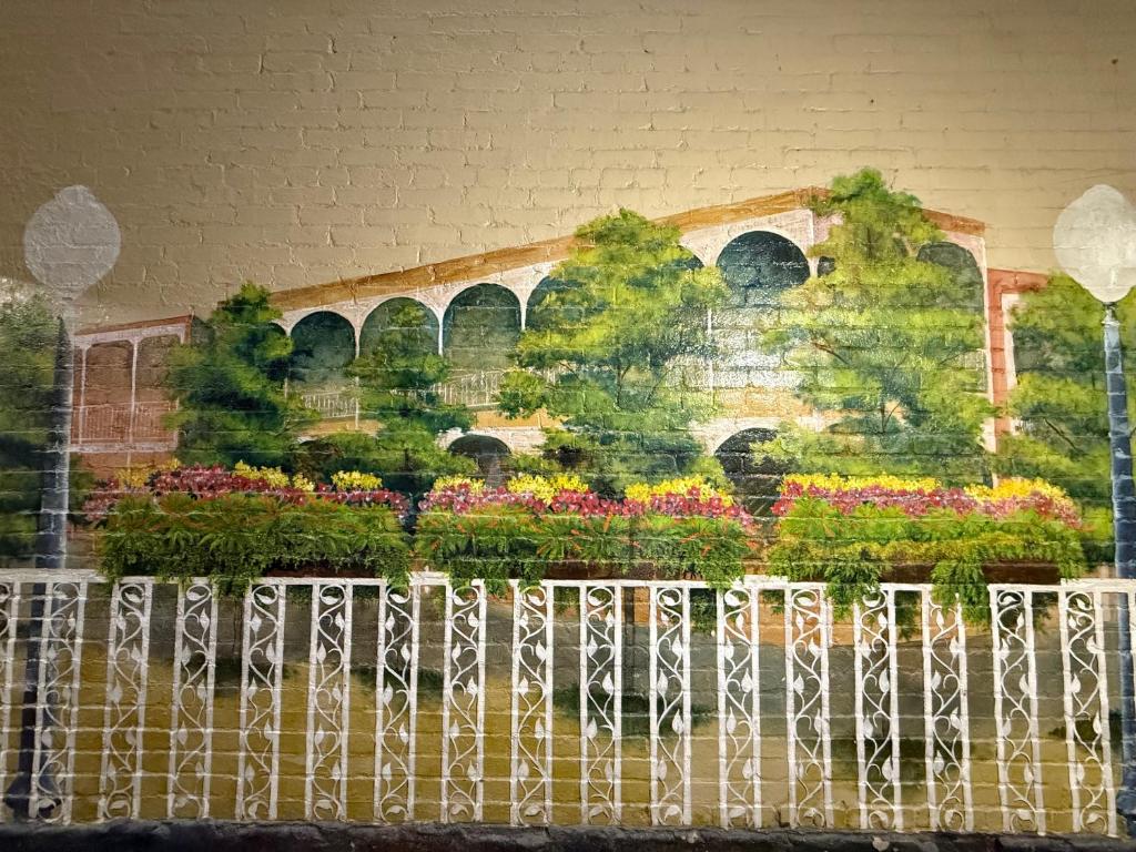 Windsor Inn Hotel photo