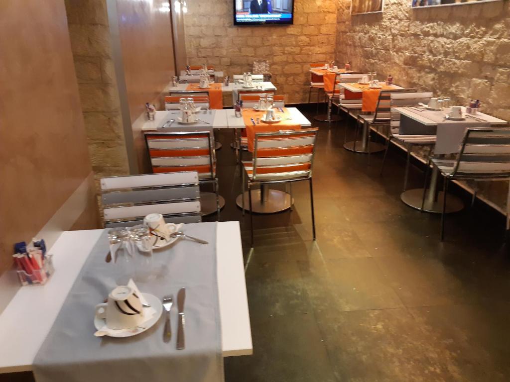 Hôtel Lumières Montmartre Paris - Resim 44