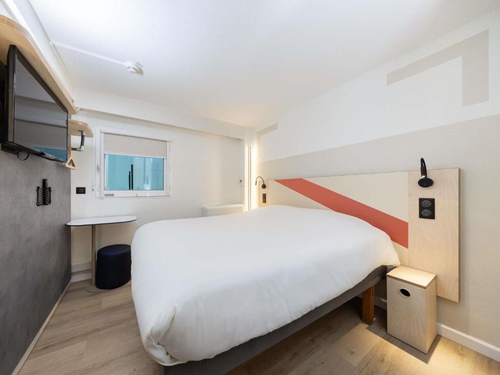 ibis budget Bordeaux Centre Mériadeck - Resim 16