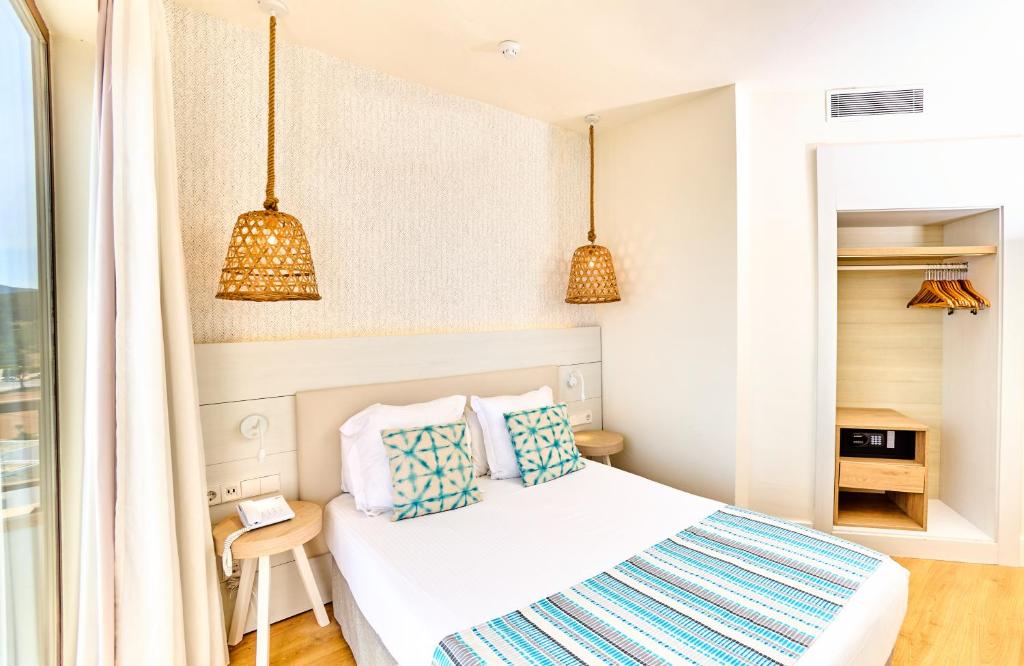 Leonardo Royal Hotel Ibiza Santa Eulalia - 