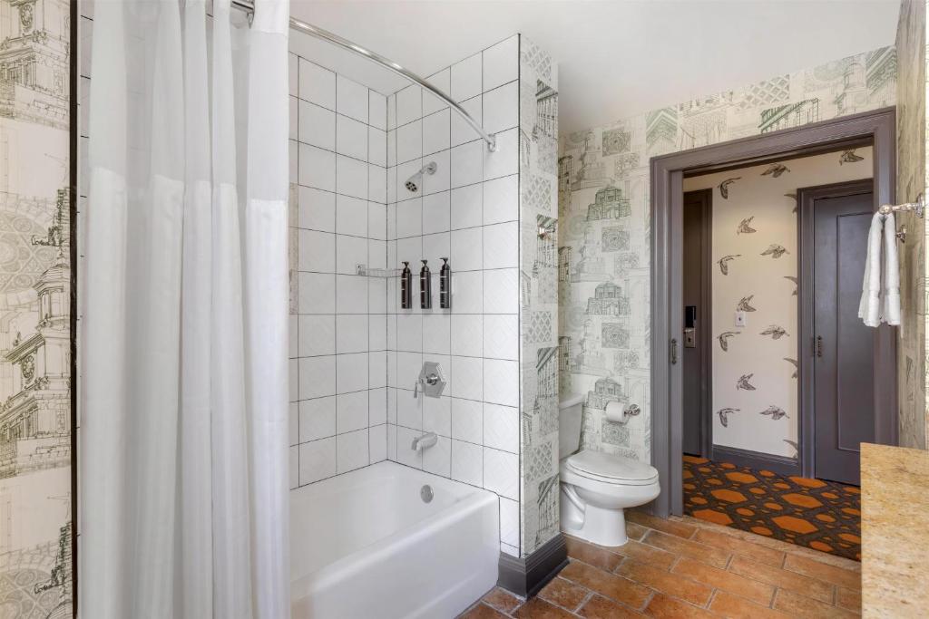 The Royal Sonesta Portland Downtown photo
