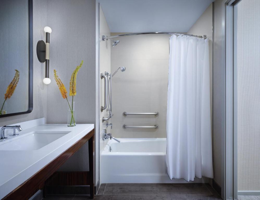 Kimpton Hotel Palomar Phoenix Cityscape, an IHG Hotel - 