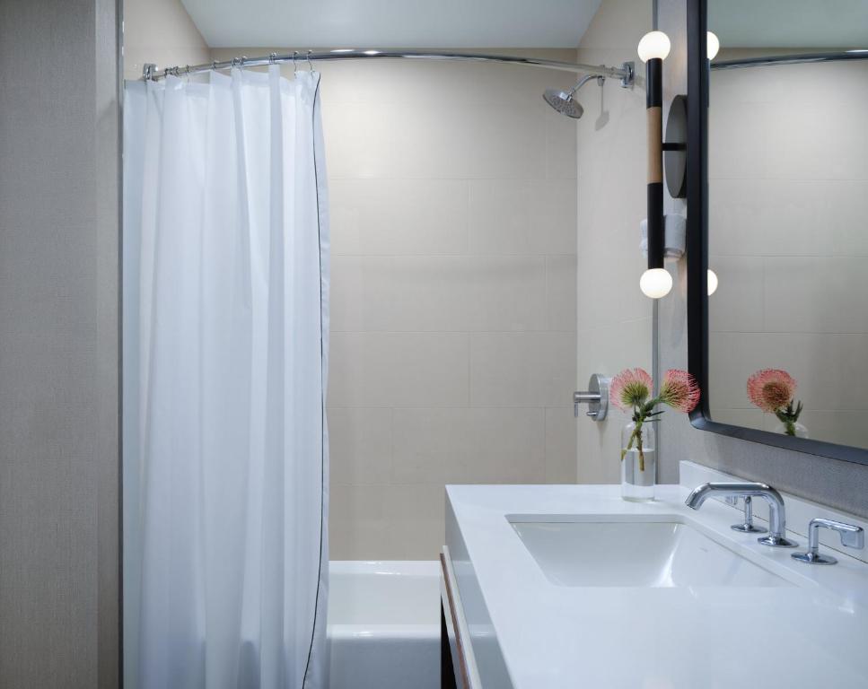 Kimpton Hotel Palomar Phoenix Cityscape, an IHG Hotel - 