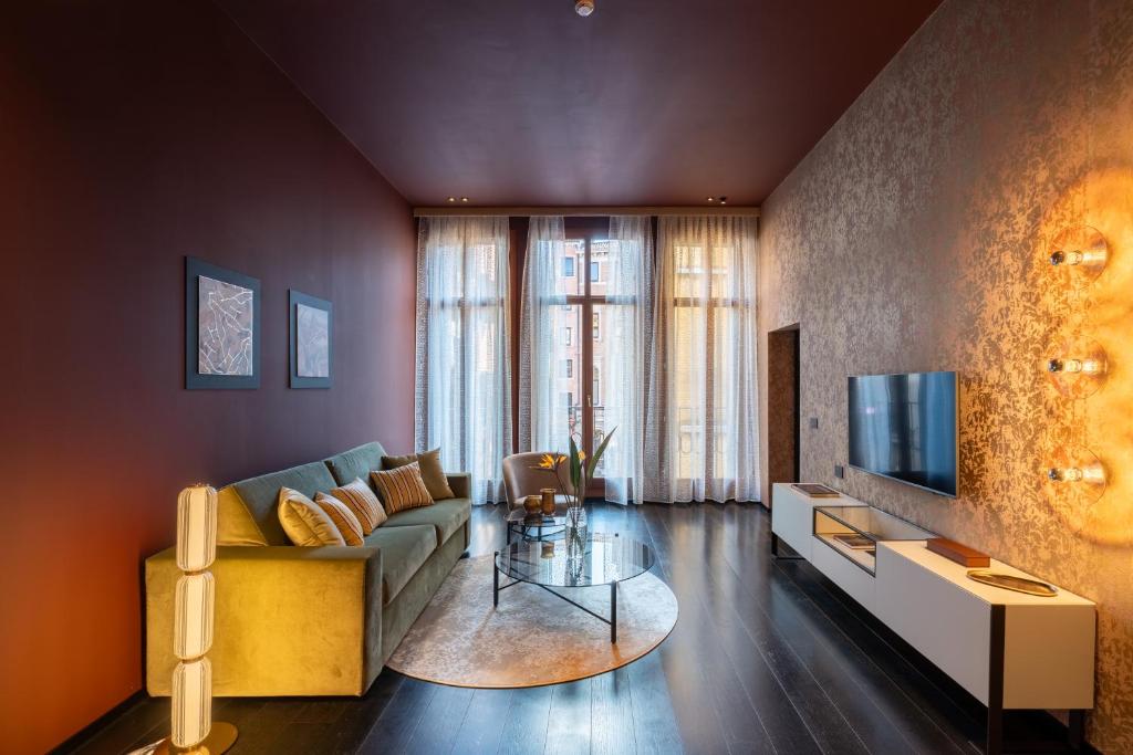 Palazzo Rota Luxury Apartments - Resim 20