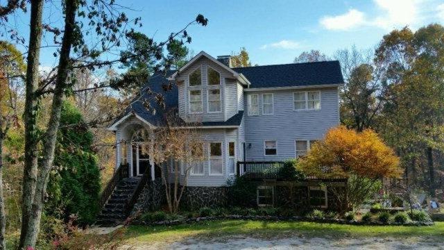 Budova, kde se prázdninový dům nachází