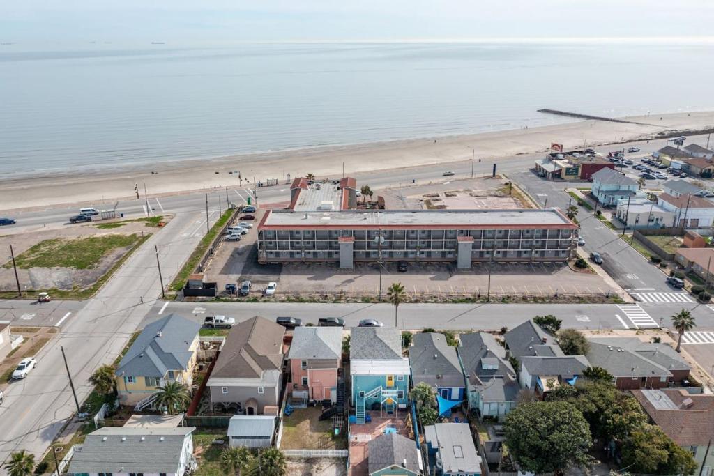 an aerial view of a town next to the beach at Seawall Sunrise-Close to Beach in Galveston