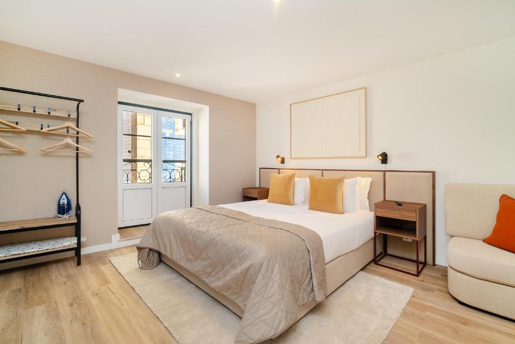 WHome Old Town Flat with a Modern Touch