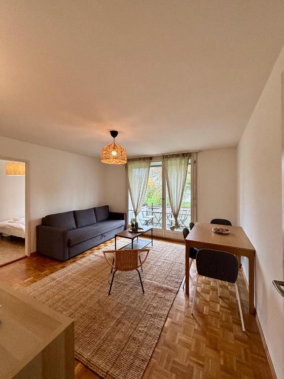 Simple and Cozy Flat in Zurich