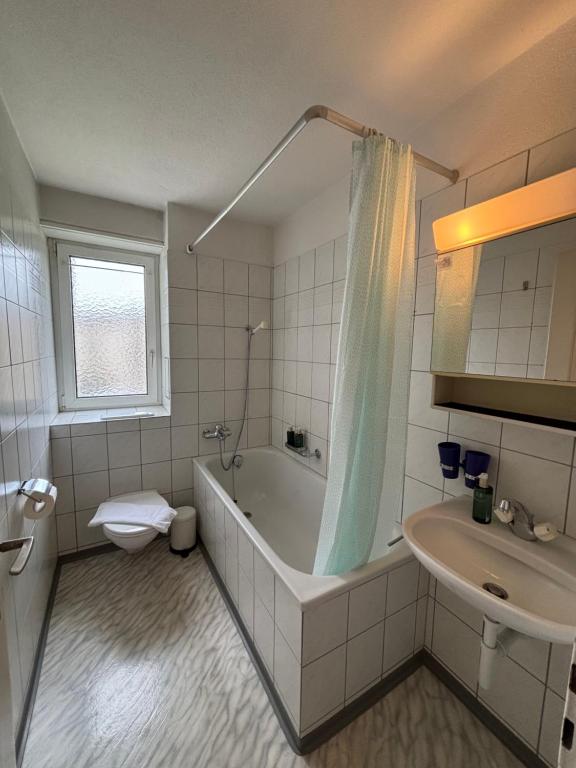 Koupelna v ubytování Simple and Cozy Flat in Zurich