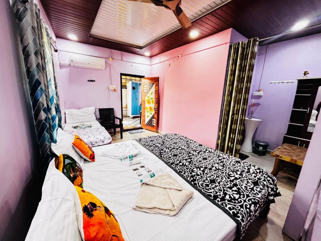 Reddy home stay photo
