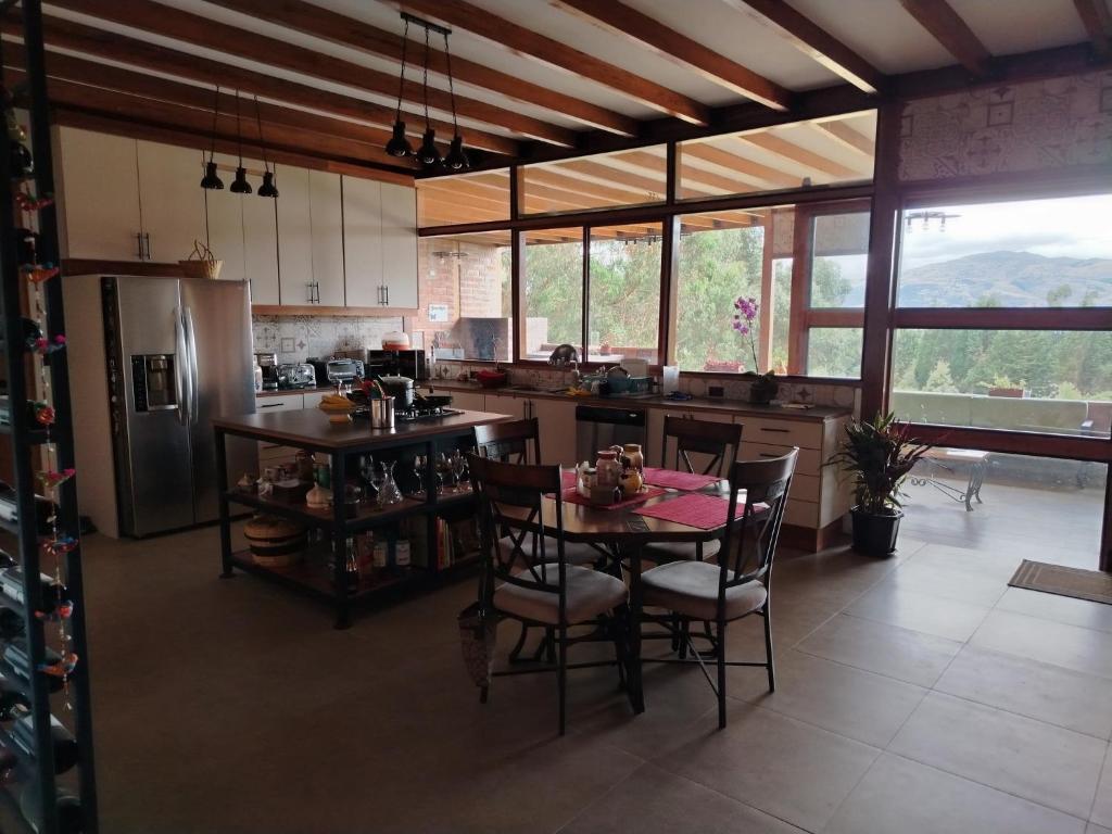 Gallery image of Ramahuasi Luxury Villa in Tabacundo