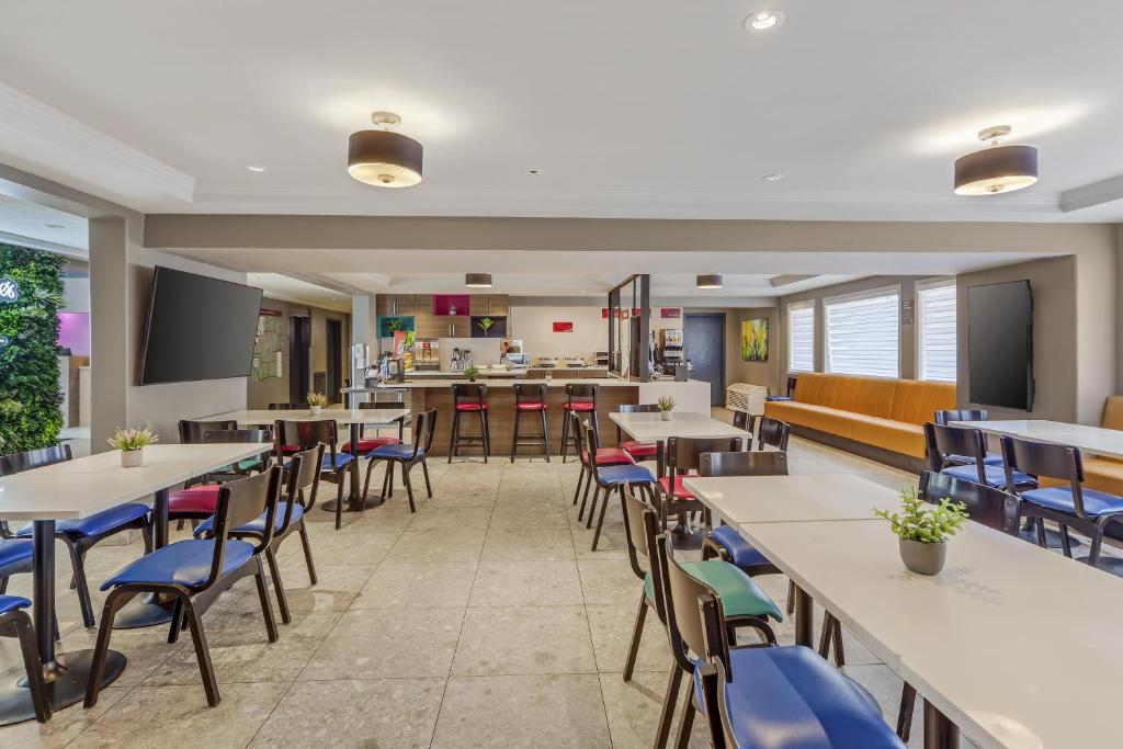 Best Western Plus West Edmonton - Resim 15