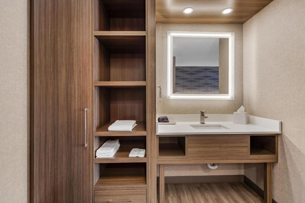 Best Western Plus West Edmonton - Resim 26