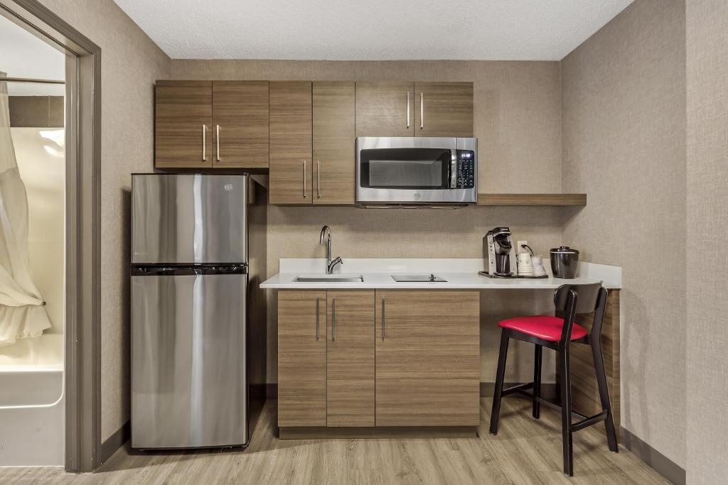 Best Western Plus West Edmonton - Resim 34