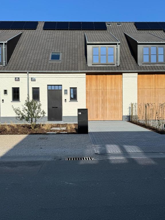 Tòa nhà nơi nhà nghỉ dưỡng tọa lạc