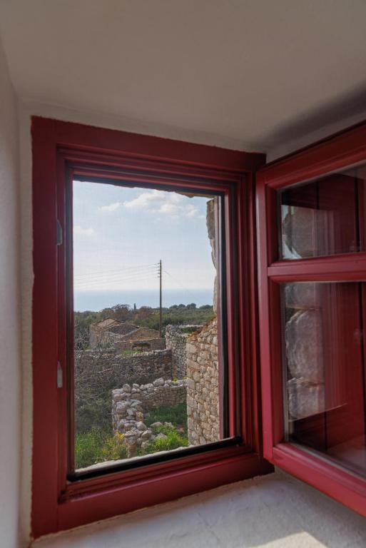 Lithos Stone Suites - 1