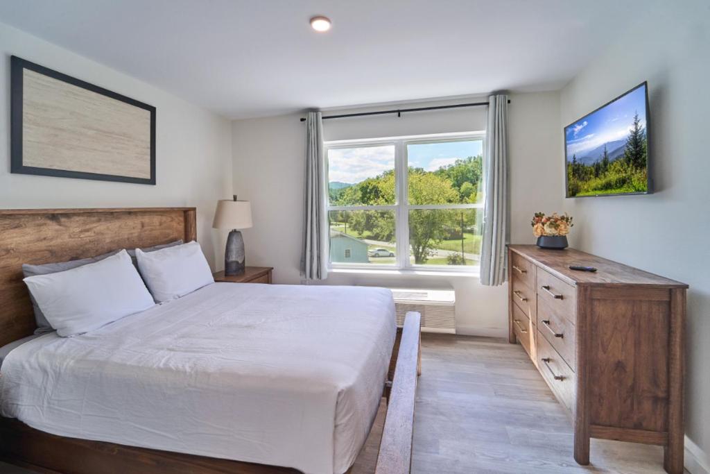 Postel nebo postele na pokoji v ubytování The Ruby 308 By Avada Properties