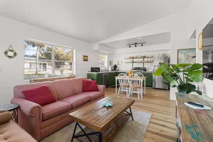 a living room with a couch and a table at Adventure Kit Included - Near Manatee Springs in Crystal River