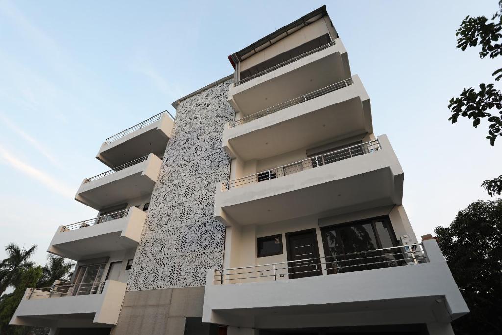 Gallery image of OYO Flagship Hotel Uk-07 in Rājpur