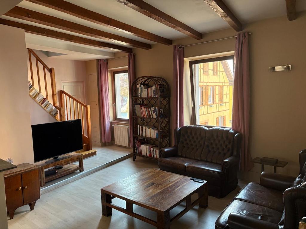 Le Grillen - 4 bedroom apartment - Centre – photo 5