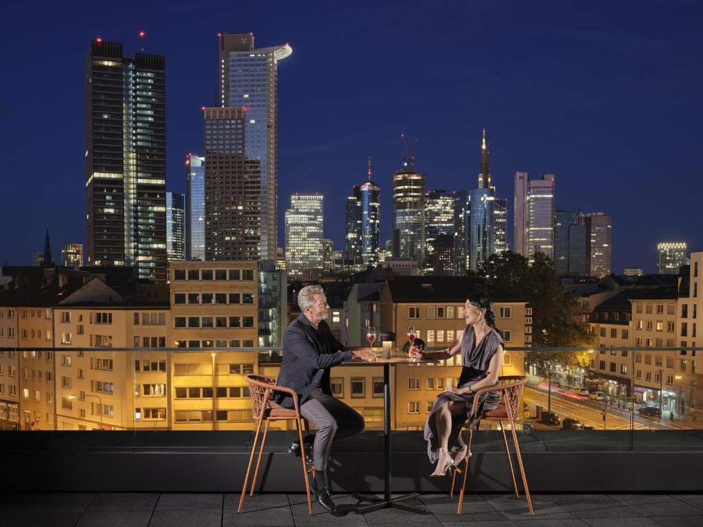 NH Collection Frankfurt Spin Tower - Resim 12