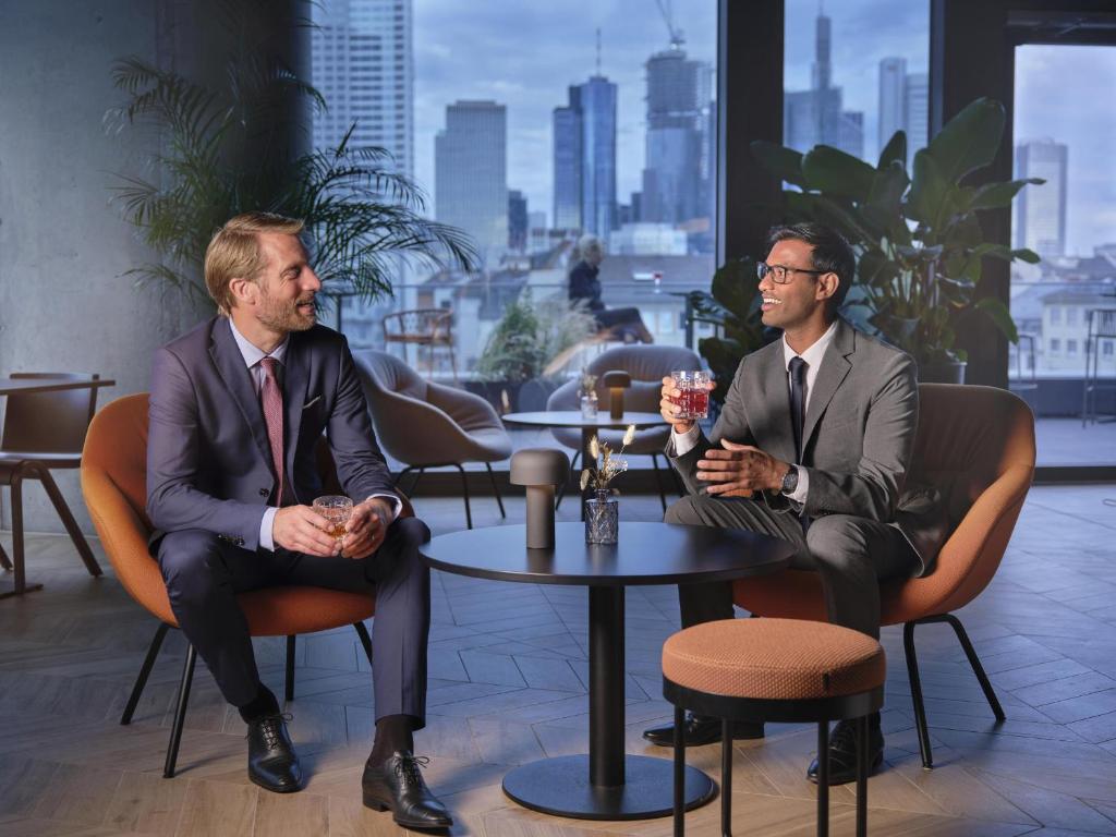 NH Collection Frankfurt Spin Tower - Resim 38