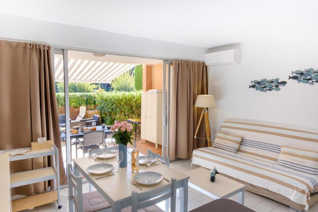 "L'Escale" T2 dans résidence avec Piscine, plage à 150m, Parking