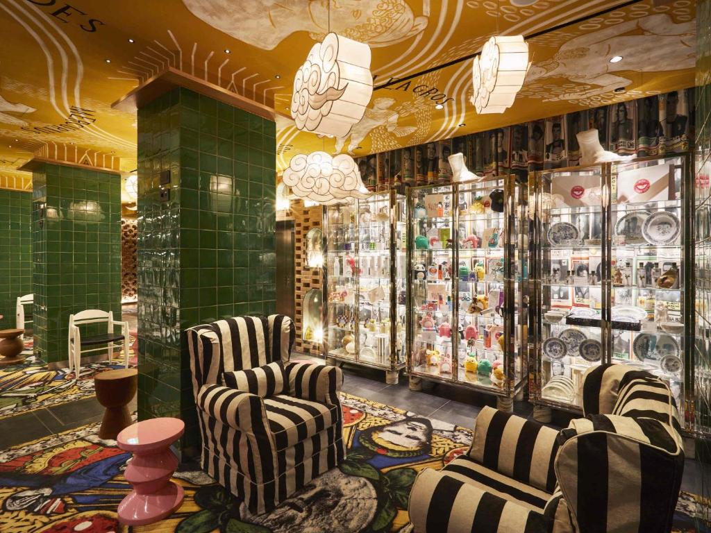 Mama Shelter Roma - Resim 1