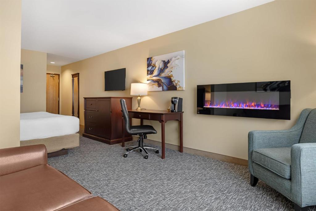 Sustainability certification Best Western Plus Fredericton Hotel & Suites - Kingsuite Mit Schlafsofa Und Kamin - Nichtraucher