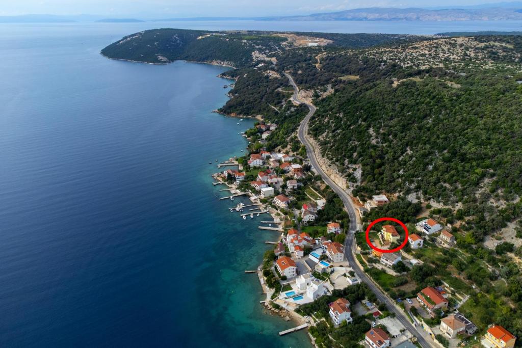 Apartments with parking space Supetarska Draga - Gornja, Rab - 13645