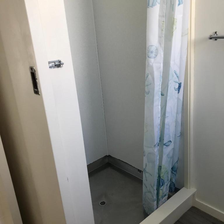 The Bivvy at Hutt Central - Resim 7