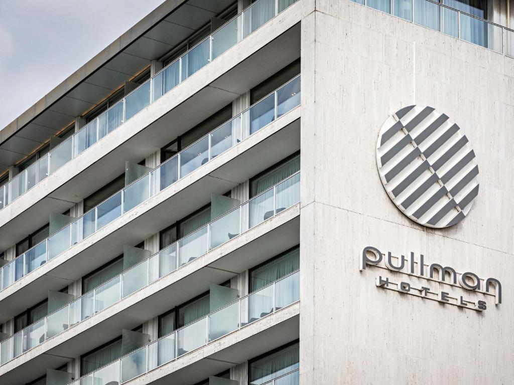 Pullman Paris Tour Eiffel - Resim 5