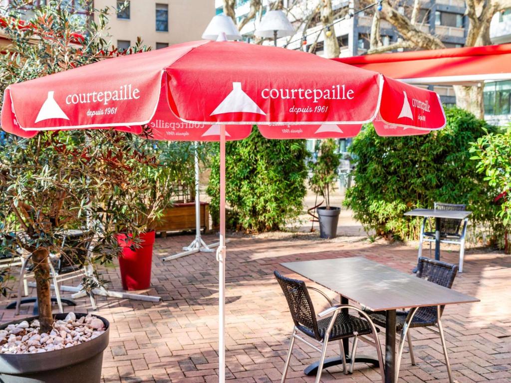 ibis Lyon Gare Part Dieu - Resim 37