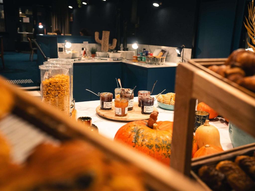 Novotel Lille Centre Grand Place - Resim 32